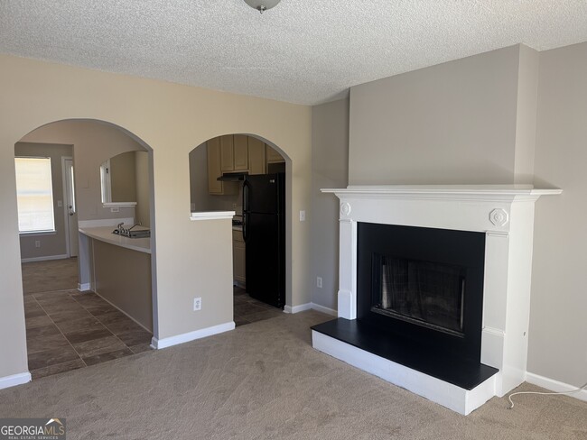 Building Photo - 116 Pointe Ct