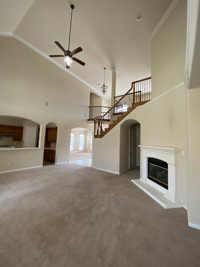 Building Photo - 1116 Guadalupe Ct