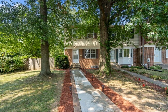 Beautiful Entrance - 9011 Glenville Rd