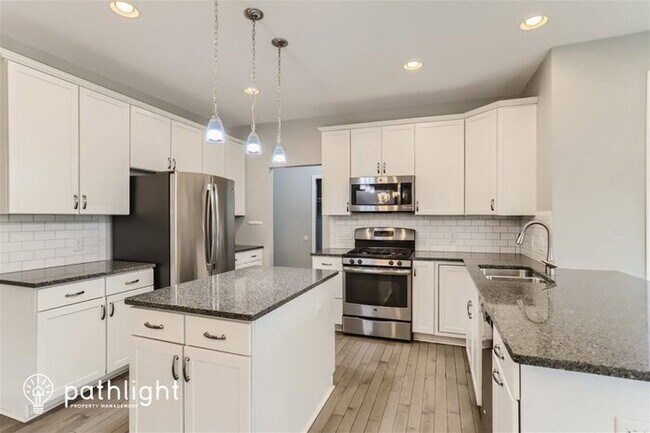 Foto del edificio - 12085 78th Street Northeast, Otsego, MN, 5...