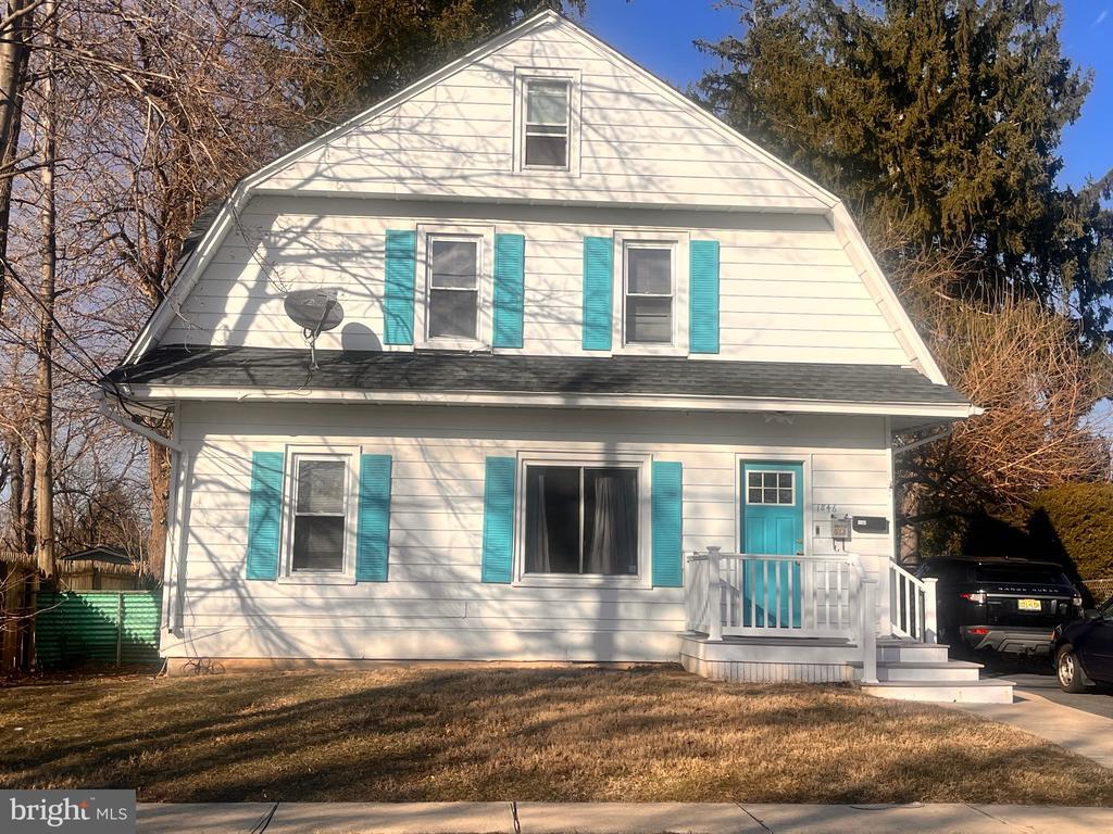 Primary Photo - 1846 Spruce St