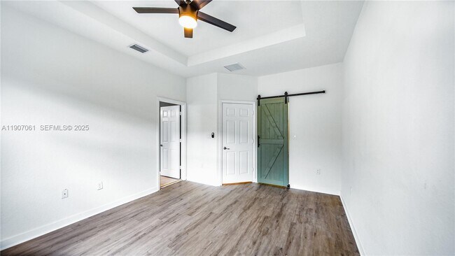 Foto del edificio - 144 SE 34th Ave