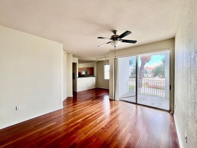 Foto del edificio - 11037 Legacy Blvd