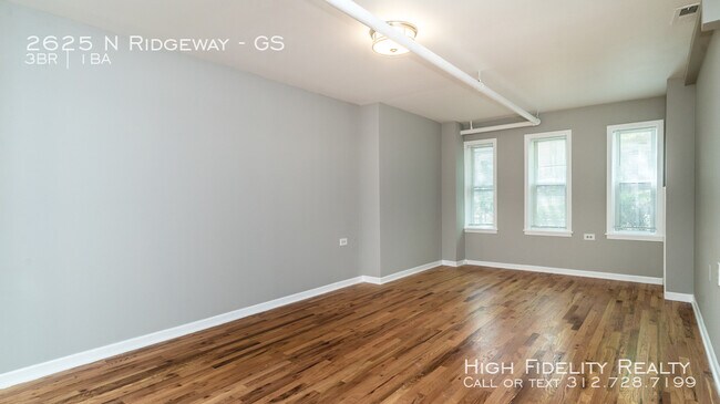 Building Photo - 2625 N Ridgeway Ave