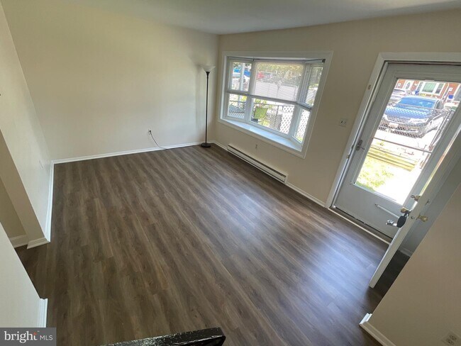 Building Photo - 1003 Peach Orchard Ln