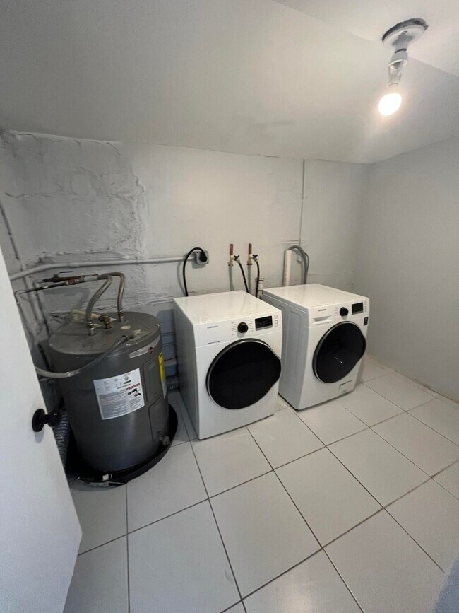 Foto del edificio - 728 Talladega St