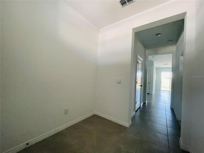 Building Photo - 17232 Bigleaf Mahogany Ln