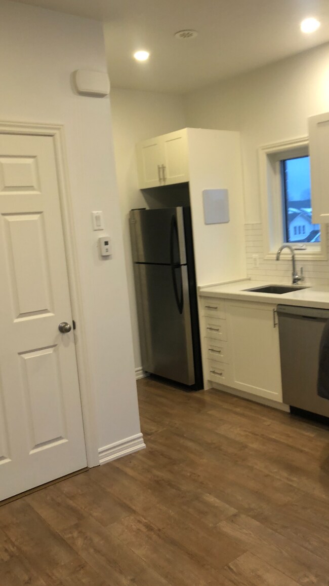 Photo du bâtiment - 164 Heiman St