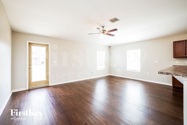 Foto del edificio - 622 SW 4th St