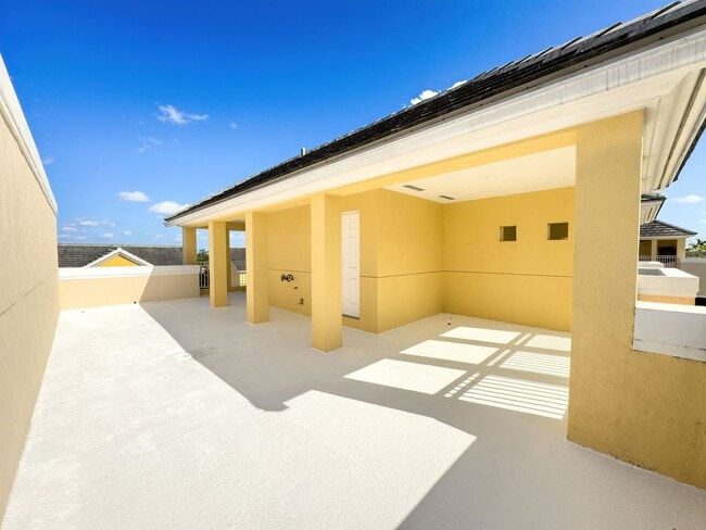 Photo - 2322 Vintage Dr (Lighthouse Point, FL)