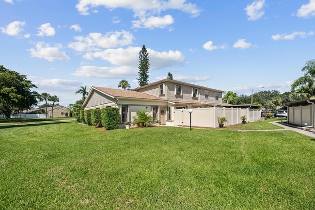 Foto del edificio - 4451 Willow Pond Rd