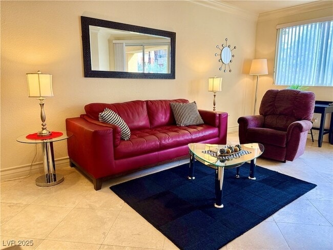 Building Photo - 270 E Flamingo Rd