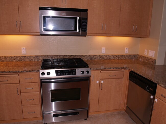 Building Photo - 5501 DeMarcus Blvd