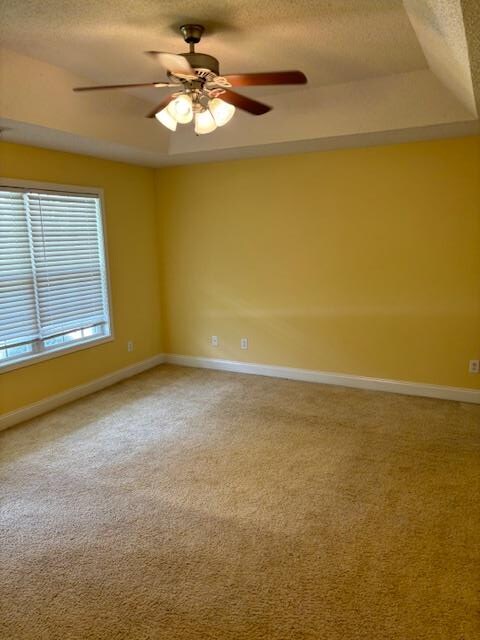 Building Photo - 3723 Beacon Dr