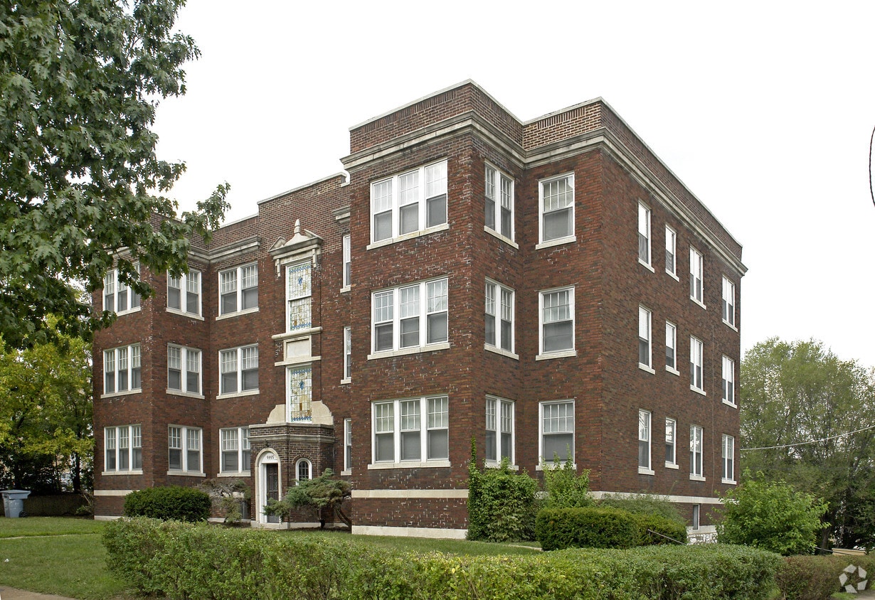 Primary Photo - 6805 Washington Ave