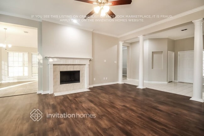 Building Photo - 2821 Alcot Ln