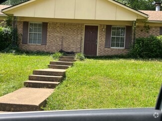 Building Photo - 1206 Chad St
