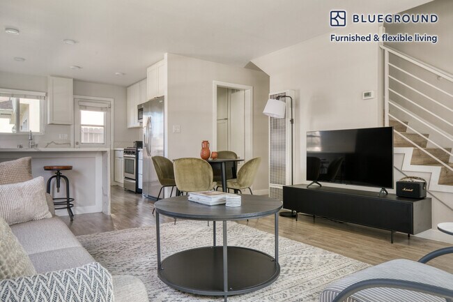 Foto del edificio - 23514 Anza Ave
