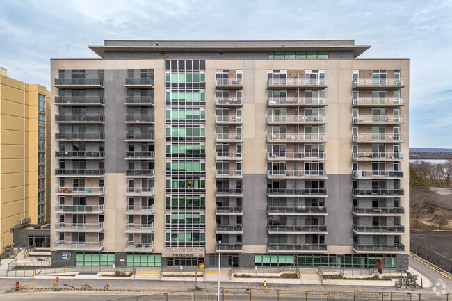 Building Photo - The Duchess