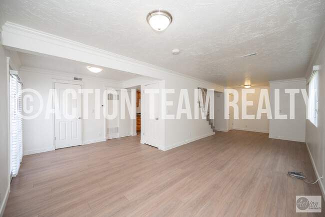 Foto del edificio - Newly Remodeled Duplex in Cottonwood Heights!