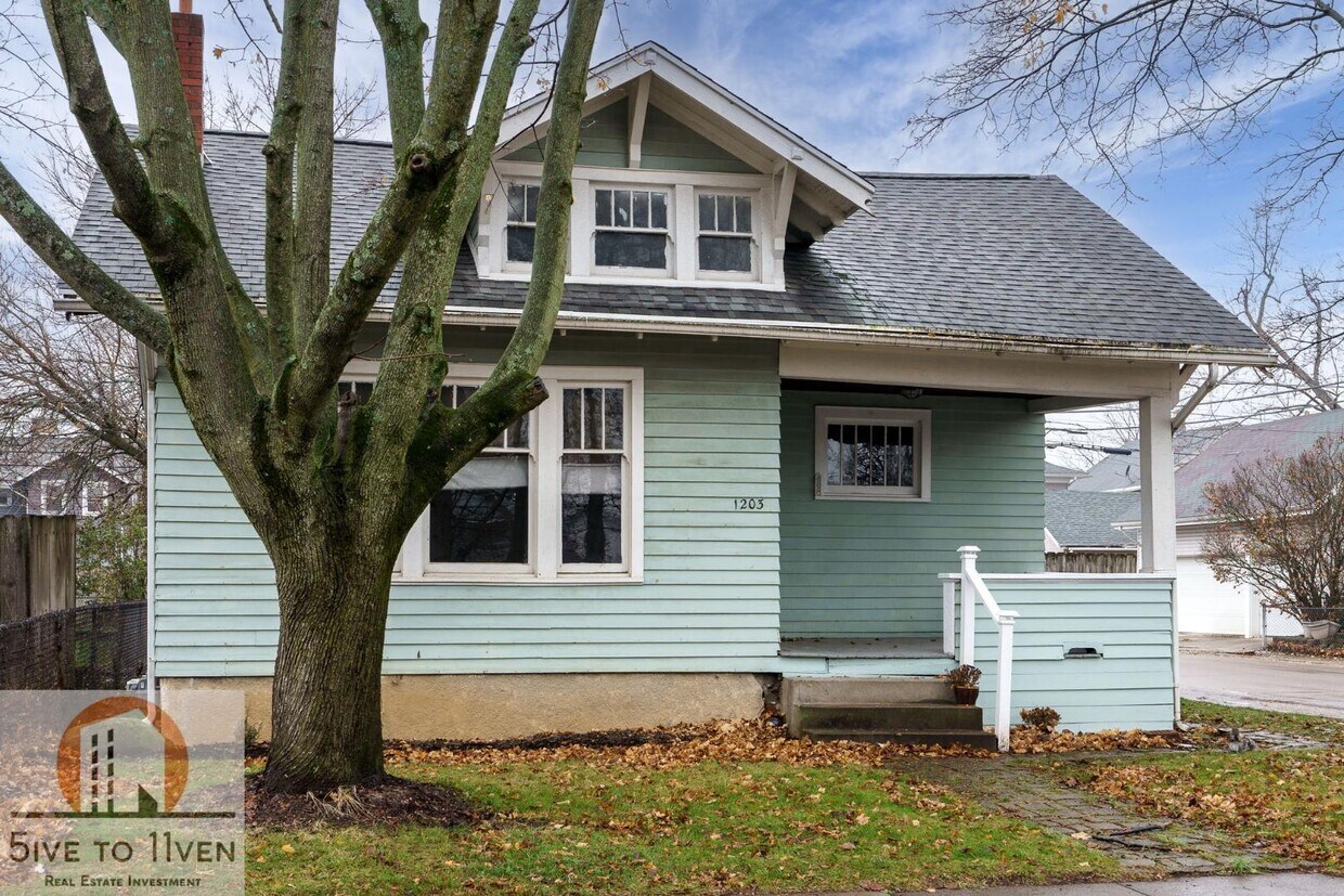 Photo - 1203 Arbor Ave