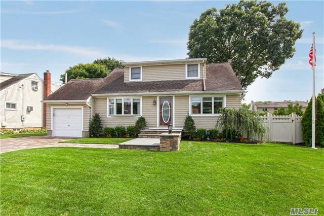 Foto principal - 310 Everard St