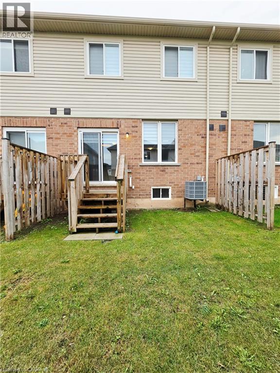 Building Photo - 9 Arietta Ln