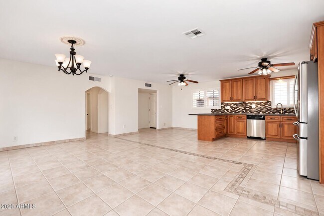 Foto del edificio - 7541 N 35th Dr