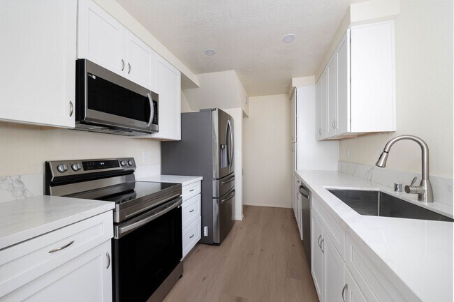 Foto del edificio - Updated La Jolla Townhome