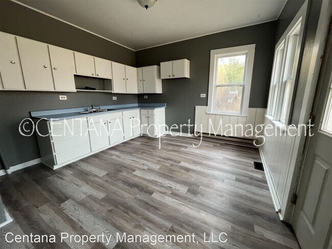 Foto del edificio - 3 br, 1 bath House - 21 O'Neill
