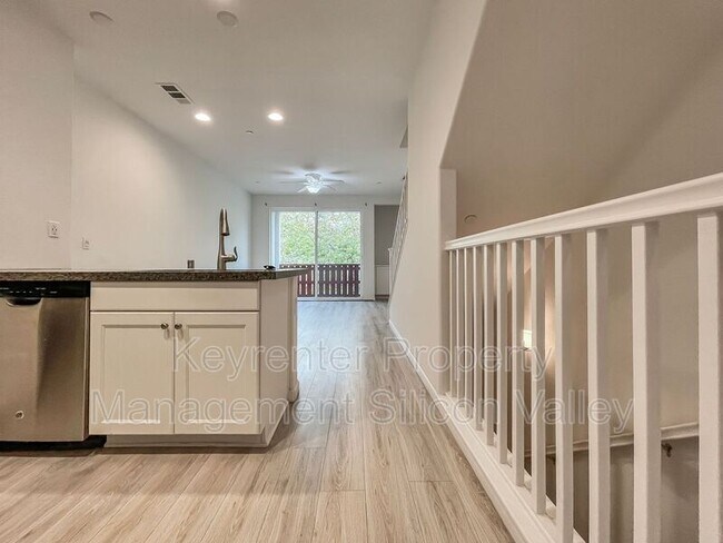 Foto del edificio - 5517 Great Oaks Pkwy