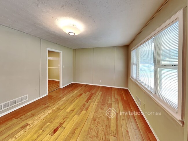 Foto del edificio - 1389 Angus Trail SW