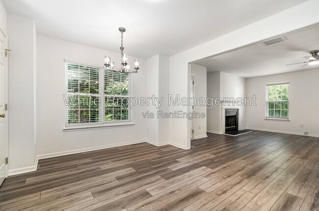 Foto del edificio - 10307 Seedling Ln