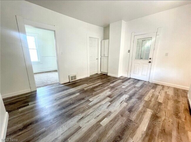 Foto del edificio - 4002 Robert Ave