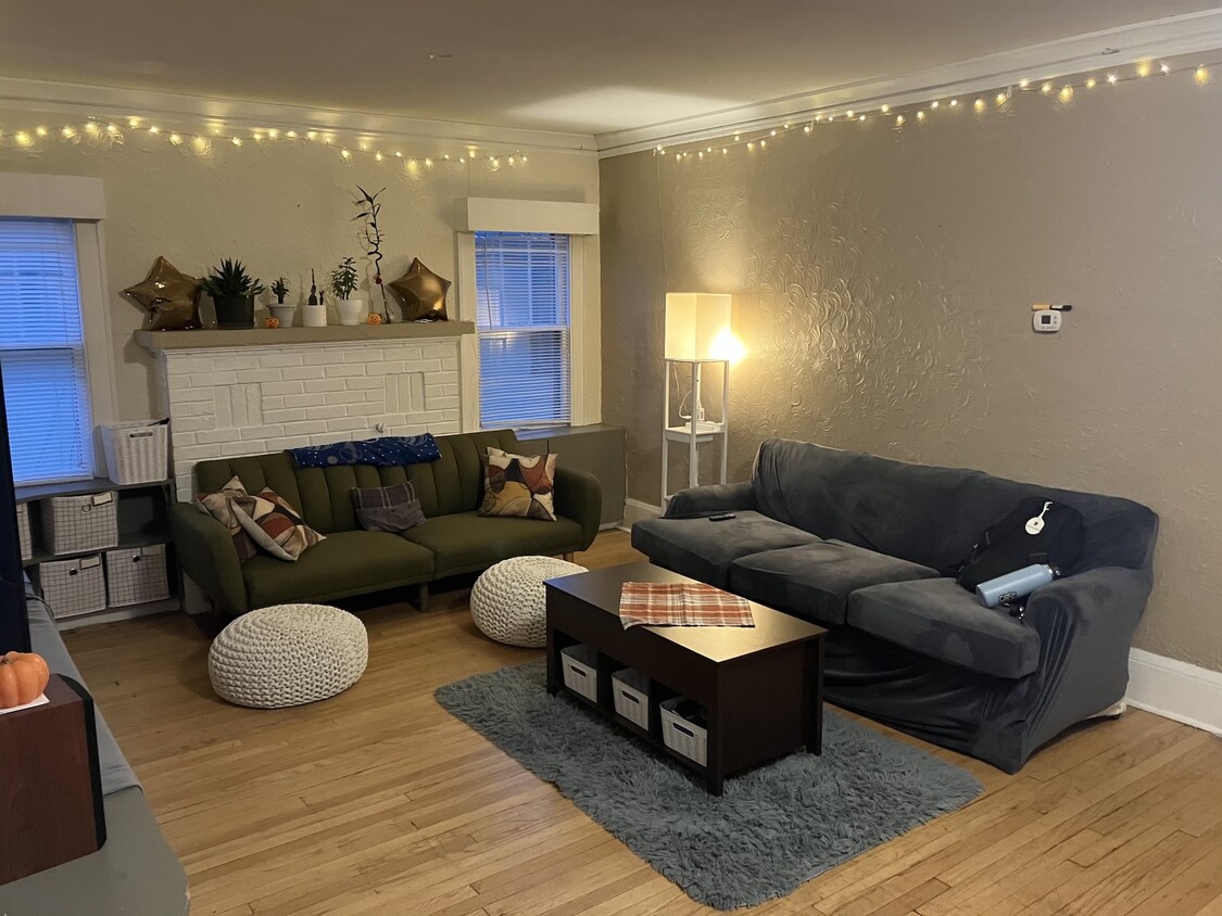 Foto principal - 279 Pascal St S