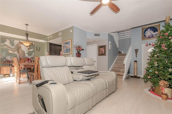 Building Photo - 8340 NW 191st Ln