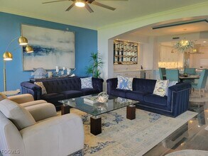 Building Photo - 11620 Court of Palms