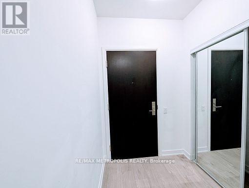 Building Photo - 8 Nahani Way