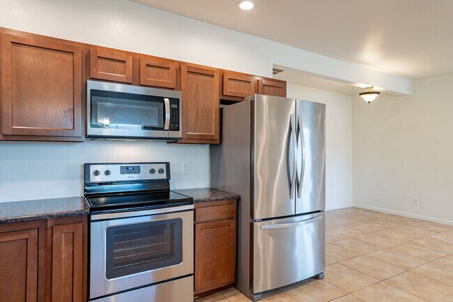 Foto del edificio - 436 E Waverly St