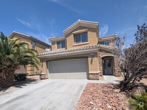 Building Photo - 202 Tall Ruff Dr