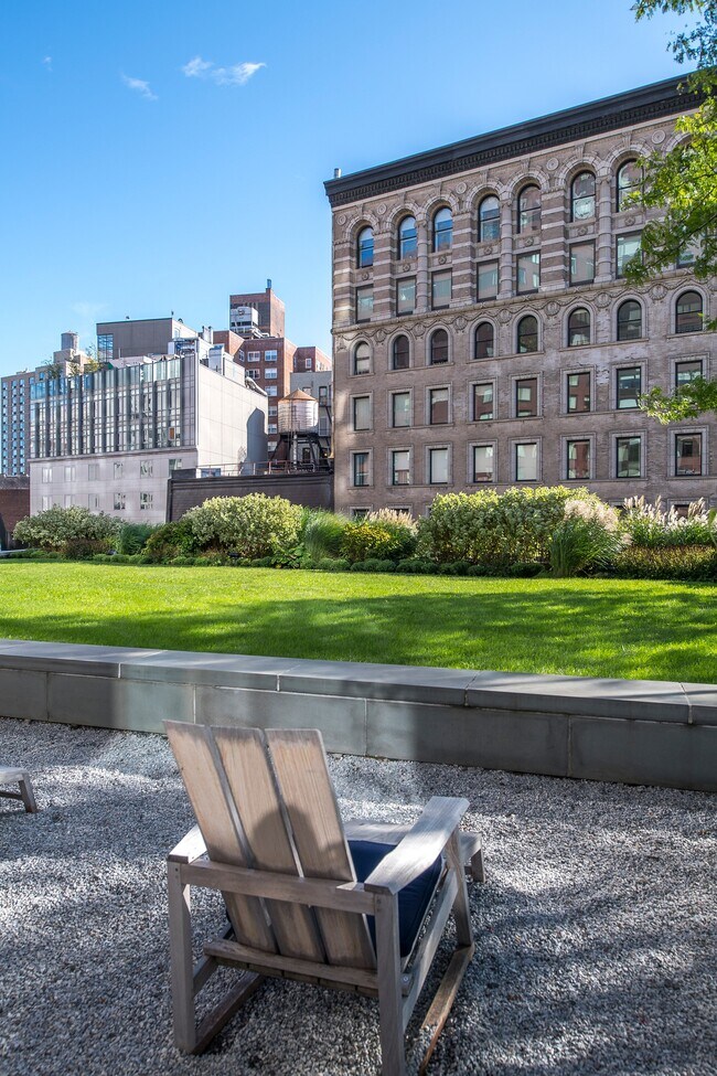 Foto del edificio - 1 Union Square South