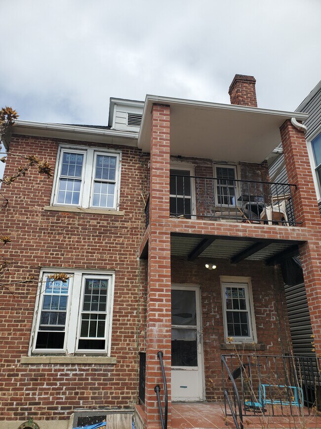 840 Kinsella St, Bronx, NY 10462 House Rental in Bronx, NY