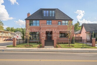 Building Photo - 1500 NW 16th St