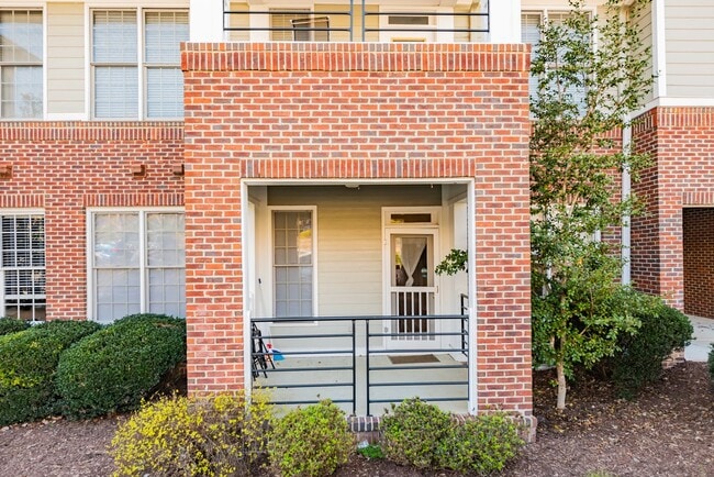Cute & Cozy Condo in Southern Village! - Cute & Cozy Condo in Southern Village!