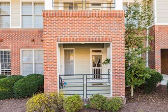 Building Photo - 524 Aberdeen Dr