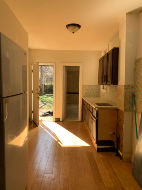 Building Photo - 1369 Prospect Ave