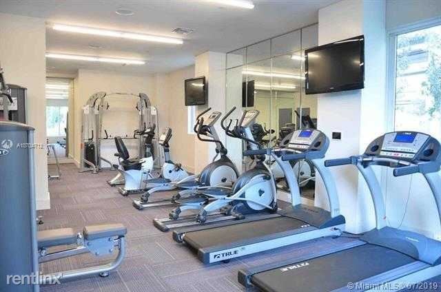 Foto del edificio - 2 br, 2 bath Apartment - 9365 SW 77 Ave 3011