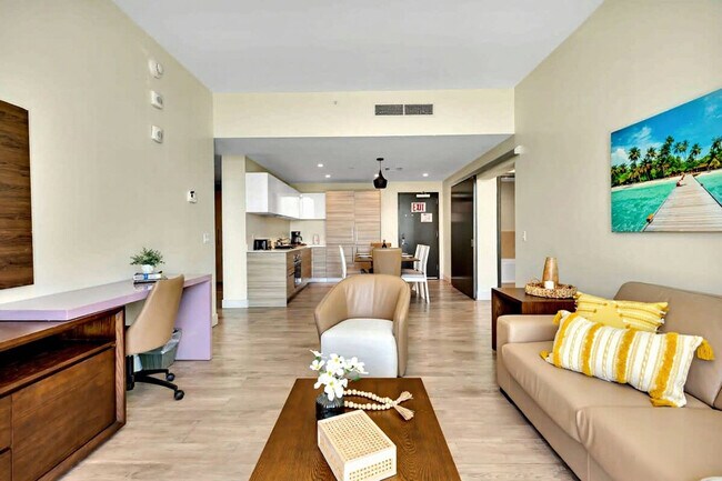 Building Photo - 348 Indiana St