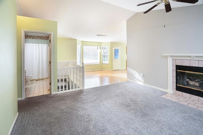 Photo - 10449 Travis St House