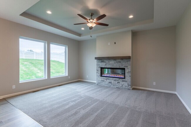 Building Photo - Luxurious New Home for Rent: Modern Amenit...